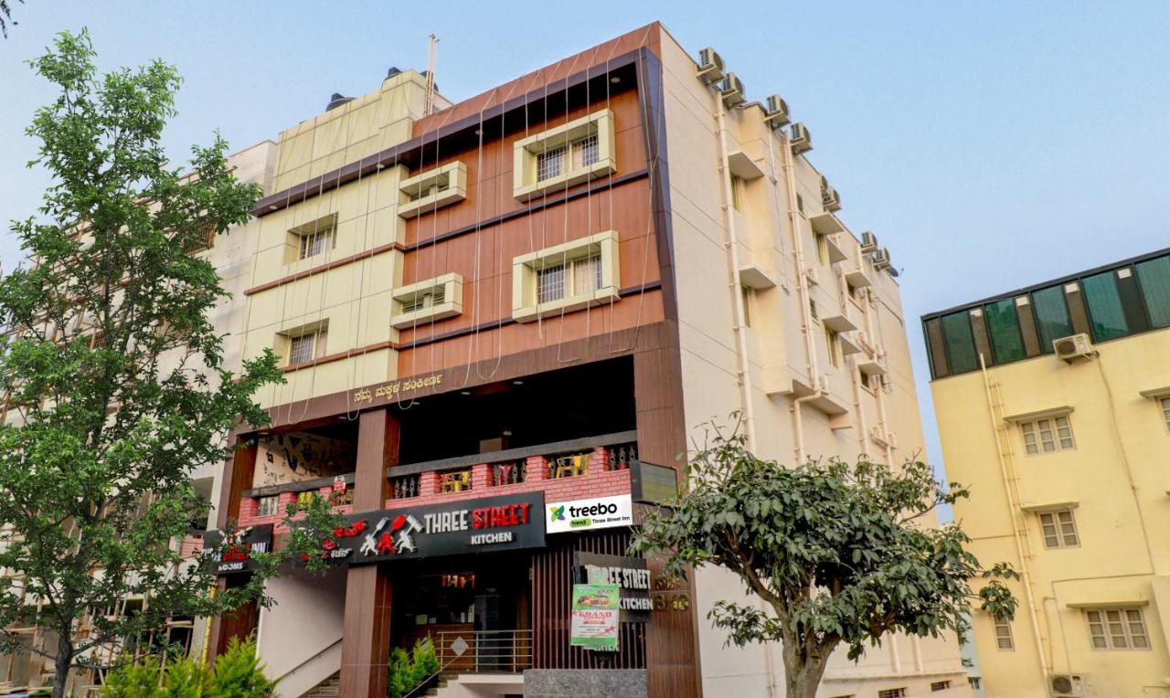 Treebo Three Street Inn Bangalore Bagian luar foto